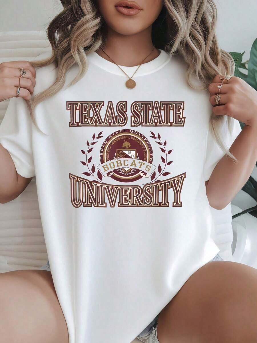 Camiseta de Mujer con Estampado de los Texas State Bobcats, Opciones en Blanco y Negro, Camiseta Gráfica Casual para Uso Diario, Camisetas de Verano, Tops Gráficos, Conjuntos de Verano para Mujer, Camisetas Cortas para Mujer, Tops Vintage de Algodón, Ropa Linda para Mujer, Playera Holgada para Mujer - Blanco - Ver 1