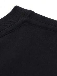 Women's T-Shirt: Black Short-Sleeved T-Shirt With A Retro Design And Round Neck. Soft And Stretchy, This Casual, Cool, And Breathable T-Shirt Features An Attractive And Stylish Look, Perfect For Everyday Wear. Comfortable And Relaxed. Women's Tops - 黑色 - 查看 4