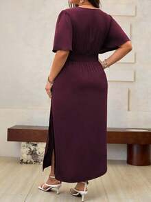 Vestido maxi de verano para mujer talla grande, de manga corta con volantes y cuello en V de un solo color - Granada - Ver 2