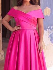 Plus Size Off Shoulder Ruffle Detail Satin Formal Dress - Hot Pink - View 3