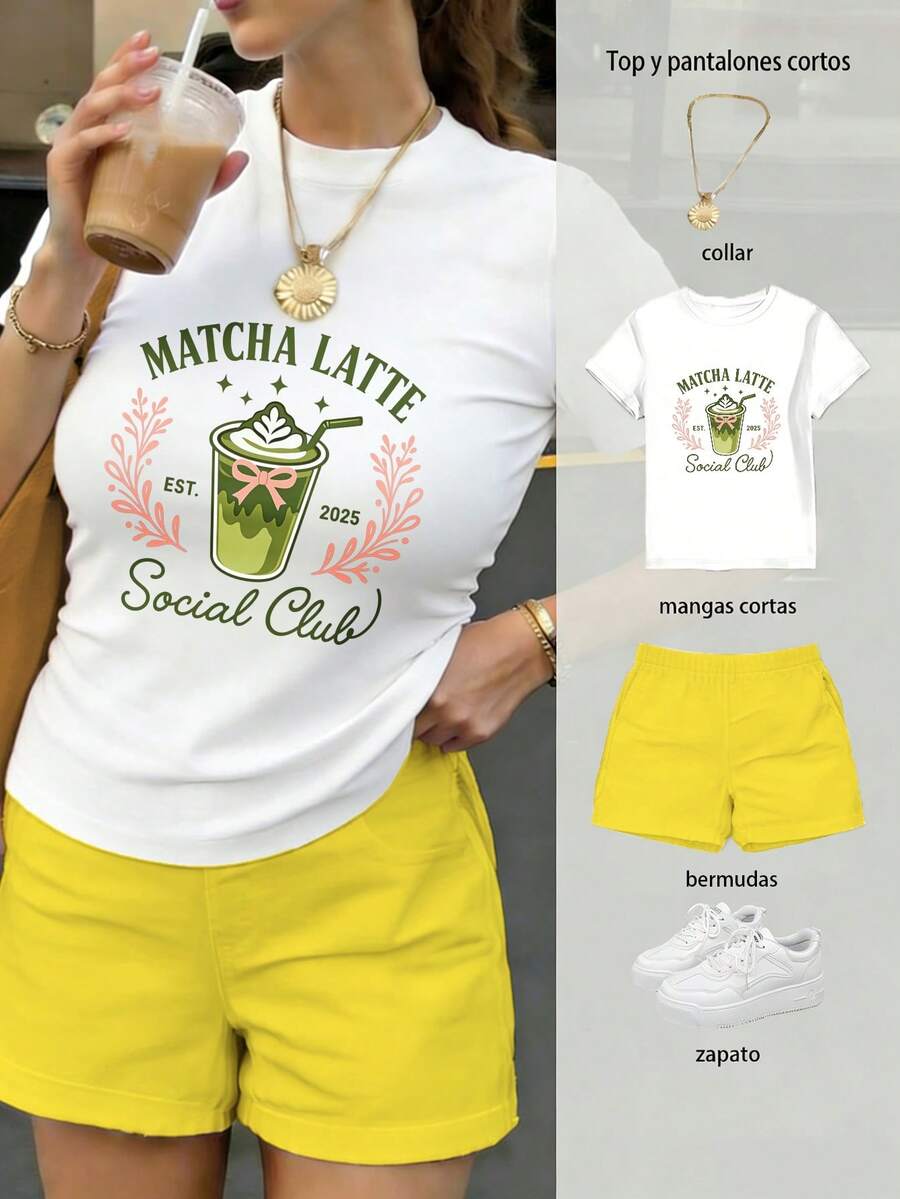 Conjunto de blusa y pantalones cortos para mujer, artesanía de estampado térmico de alta definición, patrón de taza de matcha y ramas decorativas, combinación de verde y rosa estilo fresco - Camiseta blanca + pantalón corto amarillo - Ver 1