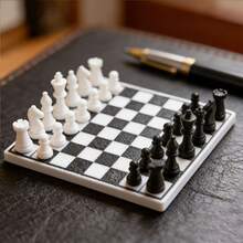 3D Printed Mini Chess Set, Miniature Chess Board House, Desktop Decor Accessories, Suitable As Gift For Chess Lovers, Students, Family, Back To School, Birthday, Souvenir - Miniature Chess - View 2