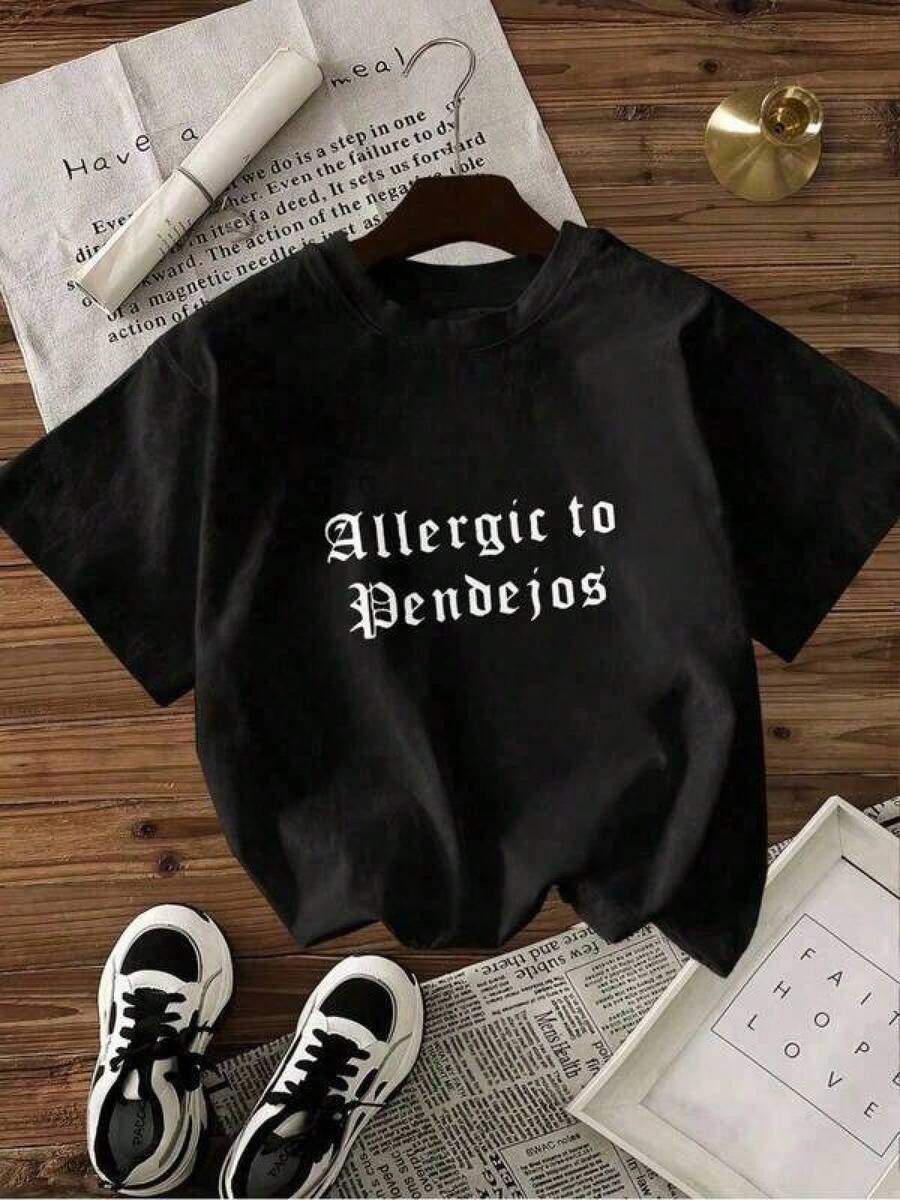 Cotton Graphic T-Shirt, Plus Sizes, "Allergic To Jerks" T-Shirt, Short Sleeve Crew Neck Graphic T-Shirt, Casual Top, Y2K Style, Men's Oversized T-Shirt, Summer T-Shirts, Women's Casual Printed T-Shirt, Short Sleeve Crew Neck, Spring/Summer Local Urban Fashion. - 黑色 - 查看 1