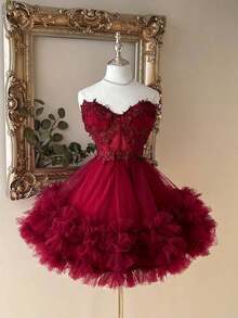 Elegante y lujoso vestido corto hecho a mano con aplicaciones bordadas, encaje de ganchillo y parches de satén, con abertura en la cintura, adecuado para citas, fiestas de solteros, galas, bailes, Día de San Valentín - Burdeos - Ver 1