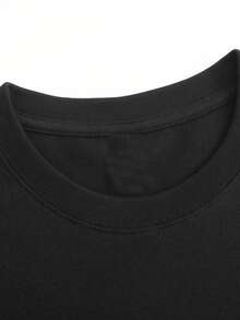 Essential180G Women's Casual Black Ballerina-Style T-Shirt, Created In 2015, With A Pink Bow Print. This Loose-Fitting, Crew-Neck, Short-Sleeved T-Shirt Is Breathable And Perfect For Summer Parties And Everyday Wear. - 黑色 - 查看 4