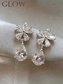 1 Pair French Retro Luxury Delicate Flower Rhinestone Stud Earrings, Suitable For Teenage Girls Daily And Festival Wear - Flowers - View 7