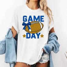Game Day Glitter Football T-Shirt With Sports Letter Print, Casual Short Sleeve Style, Game Day Themed T-Shirt For Women - Urban Vintage Style, Unisex, Loose Fit, Cotton, Short Sleeve And Round Neck. - 白色 - 查看 1
