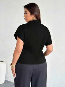 Blusa ajustada con cuello fruncido, manga asimétrica y cintura fruncida con estampado de lunares marrones.Adecuada para ir a trabajar, estilo vintage, elegante, para usar en las cuatro estaciones y para vacaciones en la Riviera Francesa - Negro - Ver 2