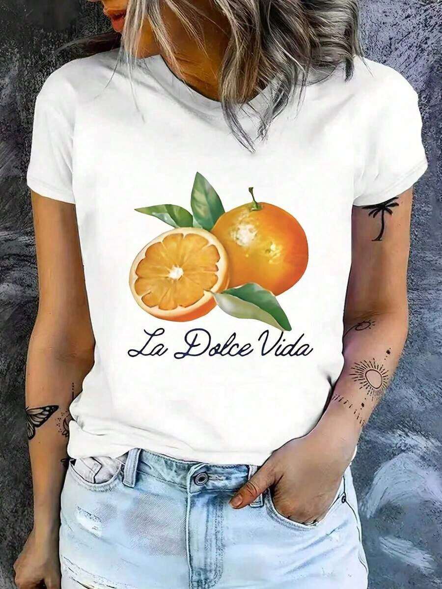 Premium Quality Women's Short-Sleeved Cotton T-Shirt With A Printed Design, Casual Fit, And A Slim Fit. The Shirt Features A Beautiful Orange Slice Design, Is Soft And Comfortable, And Is A Versatile Garment Suitable For Everyday Wear. . - 白色 - 查看 1