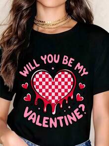 Round Neck T-Shirt With Heart Print And The Text 'Will You Be My Valentine?' For Valentine's Day. Women's T-Shirts. - 黑色 - 查看 1
