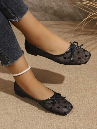 European And American New Summer Hollow Round Toe Lace Mesh Polka Dot Bow Decor Floral Flat Sandals, Versatile For Daily Wear, Dresses, Beach, Slip-On Breathable Comfortable Flat Shoes For Women