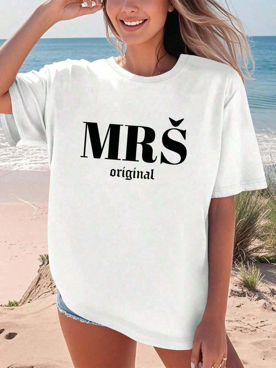 Women's Blouses. Soft Touch Cotton Women's T-Shirt With Original MRS Letter Print, Short Sleeve Top With Minimalist And Bold Text Pattern, Comfortable Casual Summer T-Shirt For Women, Casual Short Sleeve Round Neck Print T-Shirt For Summer, Graphic T-Shirts For Women. - 白色的 - 查看 1