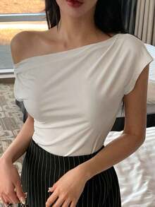 Camiseta de manga corta ajustada con cuello asimétrico y fruncido, de unicolor, para salir, para mujer de verano - Blanco 3 - Ver 5