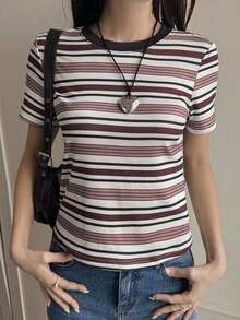Camiseta de mujer de manga corta, cuello redondo y rayas, informal, para otoño - Burdeos - Ver 3