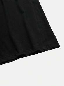 Lightweight "TIRED Moms" Graphic Print T-Shirt - Black With White Lettering, Short Sleeve, Round Neck, Casual Top, Soft And Breathable Fabric, Machine Washable, Comfortable Women's Clothing For All Seasons, Non-See-Through Material, Casual Everyday Outfit. - 黑色 - 查看 4