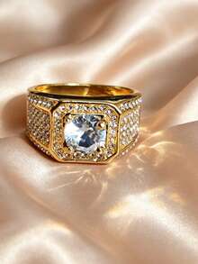 1 chiếc nhẫn thời trang nam, kiểu dáng công sở sang trọng, thiết kế đính đá Zirconia. Thích hợp cho Ngày Valentine, kỳ nghỉ, đi làm, hẹn hò, tiệc tùng, đám cưới, lễ đính hôn, v.v. Có thể làm quà tặng cho chồng, bạn trai, cha vào ngày sinh nhật, kỷ niệm, năm mới, v.v. Phù hợp cho mọi mùa. - Vàng - Xem 10