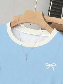 Camiseta de mujer con estampado de fresa, cintura fruncida, dulce y de moda, adecuada para uso al aire de vacaciones en verano - Blanco - Ver 3