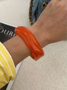 Exaggerated Fashionable Asymmetric Resin Bracelet For Women With Unique Personalized, Made Of Acrylic And Featuring Geometric Patterns. - Multicolor - View 8