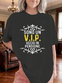 Funny Women's Retirement Slogan T-Shirt - "I'm A Senior VIP To A Retired Man", Graphic Print In Spanish And English, Loose Fit, Casual Comfort, Humorous Gift For Retirement Life, Lettering, Comfortable Retirement Party Outfit For All Seasons - 黑色 - 查看 6