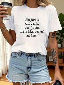 Modern And Casual Women's T-Shirt, Perfect For Parties And Lounging At Home. Made From 100% Cotton With A Relaxed Fit. Features A Nesem Divna I Am Limited Edition Letter Print, Short Sleeves, A Round Neck, And Is A Casual Top Ideal For Spring And Summer. - 白色 - 查看 2