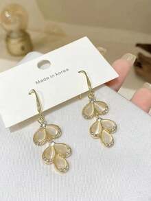 1 par de pendientes con piedra de ojo de gato con forma de pétalo, pendientes con hoja de rhinestone - Amarillo Oro - Ver 4