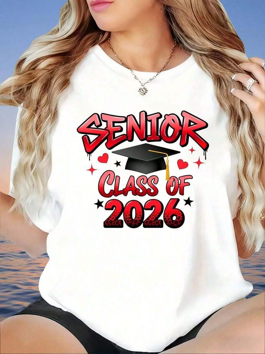 Women's Cotton T-Shirts, Senior Class Of 2026 Graduation T-Shirt, Unisex For Men And Women, White T-Shirt With Graduation Cap Design, Heart And Stars, Casual Top For Seniors, Women's T-Shirt, Basic Women's Blouses. - 白色 - 查看 1