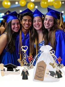Juego de regalo de llavero para la temporada de graduación 2026, incluye tarjeta de agradecimiento y bolsa con cordón, insignia de sombrero y pergamino, llavero conmemorativo de graduación, llavero de graduación unisex, premio de juego de fiesta de graduación, pequeño regalo de fiesta de regreso a clases, decoración de mesa de fiesta de graduación, llavero de reunión de clase de graduación, pequeño regalo de clase de graduación, regalo para ella/él, regalo esencial de regreso a clases para estudiantes - Multicolor - Ver 9