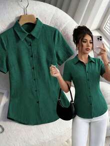Camisa de mujer de manga corta, ajuste ceñido, con dobladillo curvo dividido, unicolor minimalista, para uso diario y casual en verano - Verde Oscuro - Ver 6