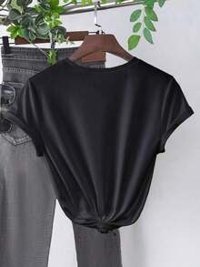 Women's Tops, Women's T-Shirts, Mother's Day, Casual Blouses For Ladies, Women's Tops, 2000s Style, Women's Floral Print T-Shirt 'Support Your Local Insects' For Outdoor Gardening Activities, Fun Style, Short Sleeve, T-Shirt With A Natural Touch. - 黑色 - 查看 2
