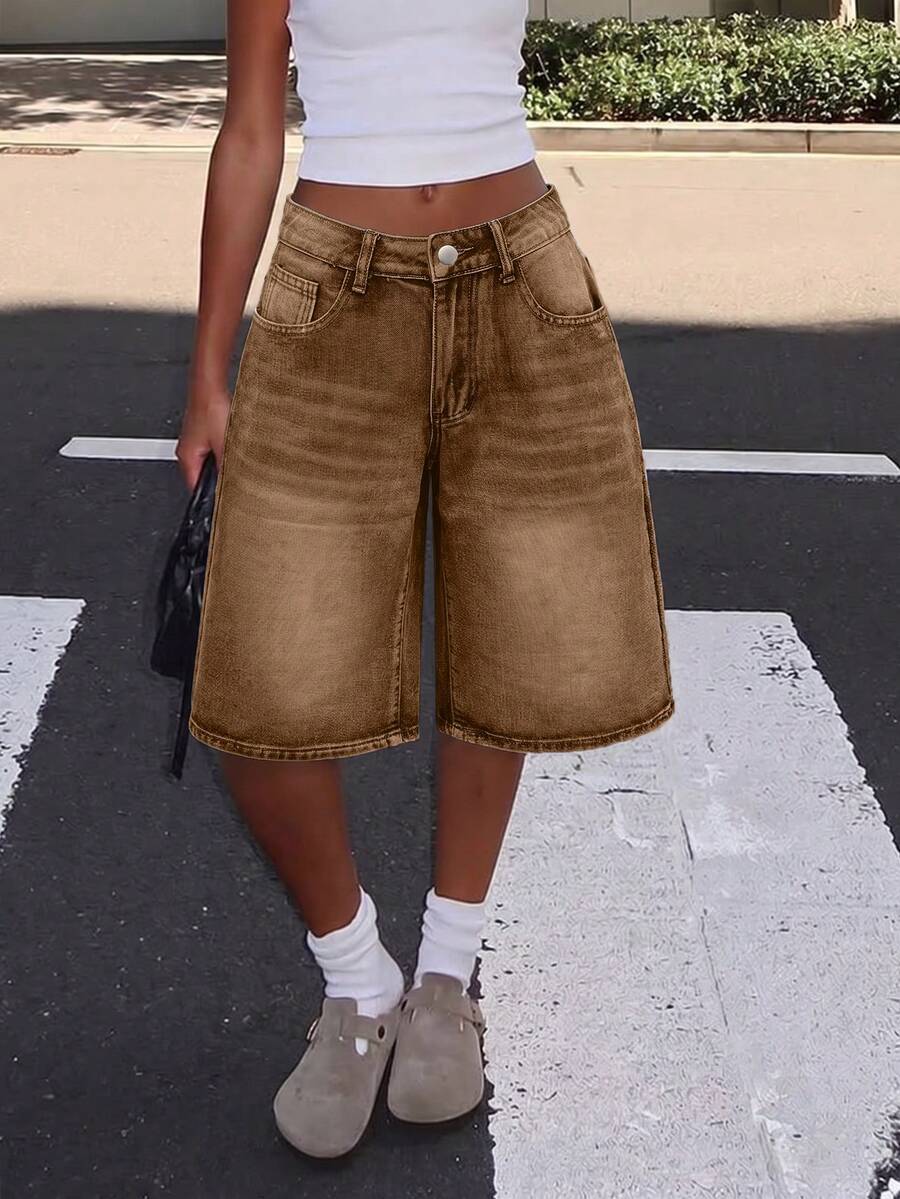 Quần short denim nữ kiểu dáng thường ngày, có túi và cúc. - màu nâu - Xem 1