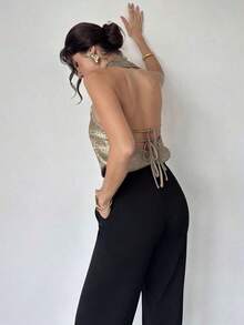 Blusa de satén dorado con cuello de tortuga y espalda de halter, elegante y casual para ir al trabajo/Look de Año Nuevo/Blusa sexy/Blusa brillante/Blusa para fiesta/Blusa de estilo "Old Money"/Blusa dorada - Dorado - Ver 2