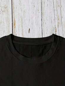 Ropa de Vacaciones para Mujer: Camiseta de Vaquera "The Hell I Won't" para Mujer – Camiseta de Cuello Redondo con Gráficos Retro de Motociclista y Tatuaje Western, Top Casual Estilo Wild Western. Esta es una camiseta de manga corta para mujer, suave, agradable al tacto, versátil y de puro algodón, adecuada para el uso diario, ocasiones informales y ropa deportiva. Es una camiseta de algodón puro para mujer, holgada, cómoda y deportiva, ideal para primavera/verano, perfecta como capa base. Holgada y cómoda, ideal para las vacaciones de verano de las mujeres. - Negro - Ver 4