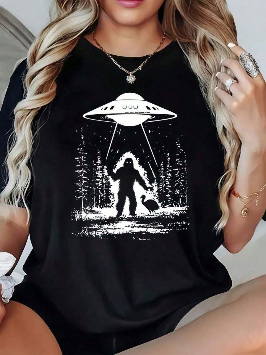 1 Piece, 180g M², Polyester Round Neck T-Shirt - Fashionable Printed T-Shirt For Women - Casual Short Sleeve Round Neck Blouse - Lightweight And Breathable For Everyday Wear. These Round Neck Printed Short Sleeve Casual Everyday T-Shirts Are Excellent Gifts For Friends And Family. Made Of 100% Cotton, They Feature A Youthful And Fashionable Design. - 黑色 - 查看 1