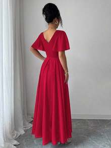 estido de mujer minimalista, elegante, romántico y sofisticado con cuello en V, cintura ceñida y mangas con volantes en forma de línea A - Rojo - Ver 2