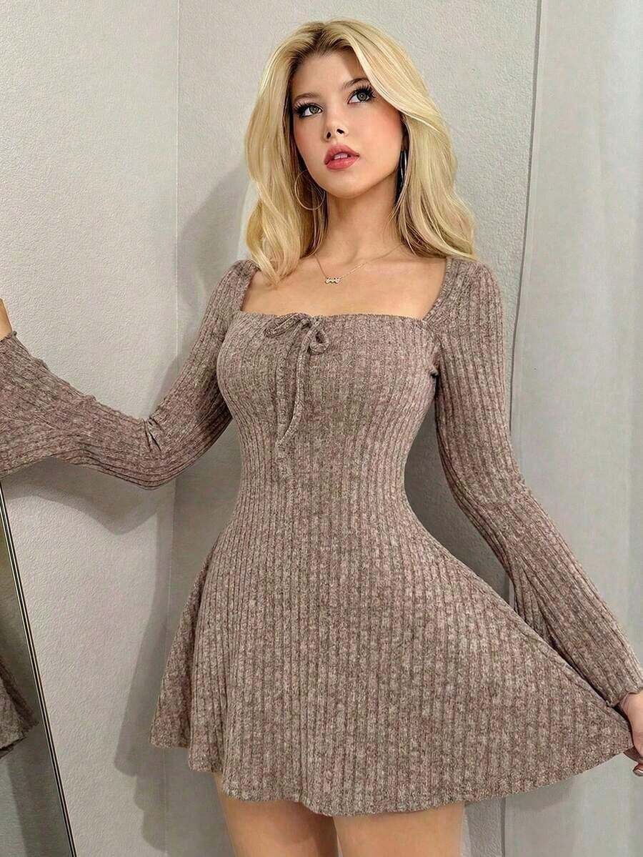 Vestido de manga larga para salir de cuello cuadrado de unicolor con mangas acampanadas y mini para mujeres Y2K otoñal, primavera y otoño - Caqui - Ver 1