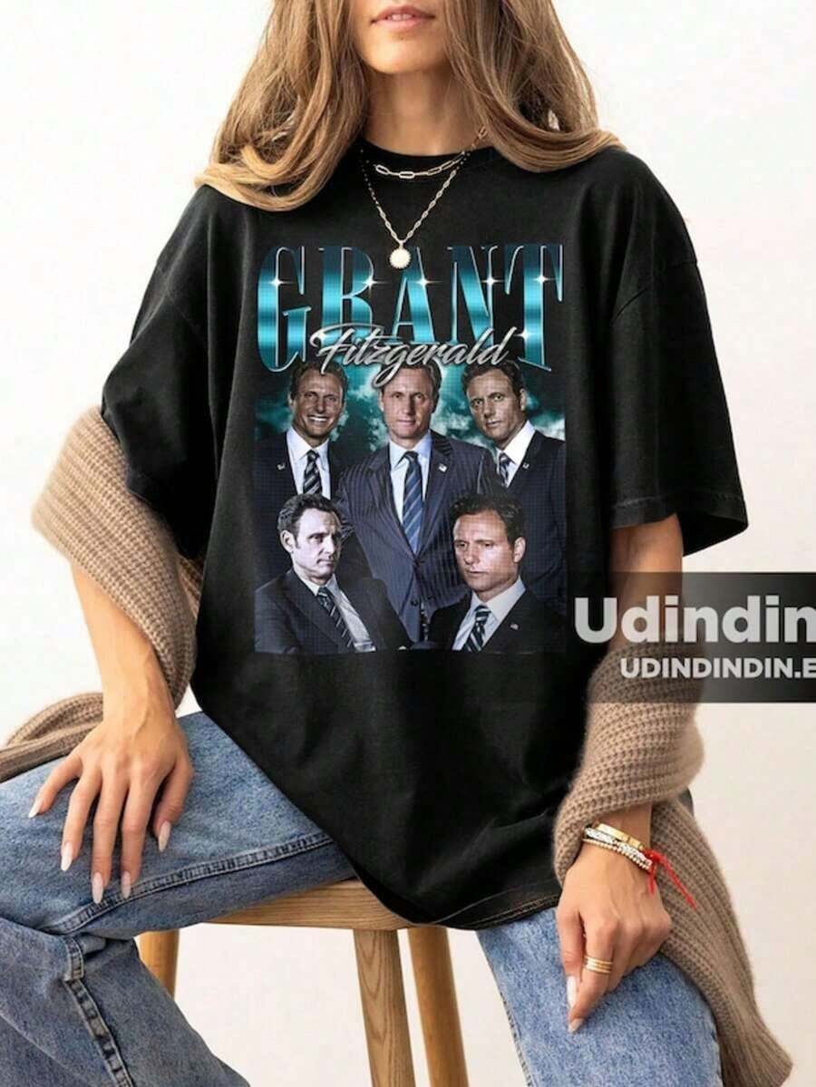 Betty Dodger T-Shirt Or Sweatshirt - Black 21 - View 1