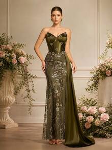 VIPGIRL Elegante y glamoroso vestido de noche largo sin tirantes para mujer con detalles de lentejuelas y malla en contraste para fiesta de boda - Verde Oscuro - Ver 1