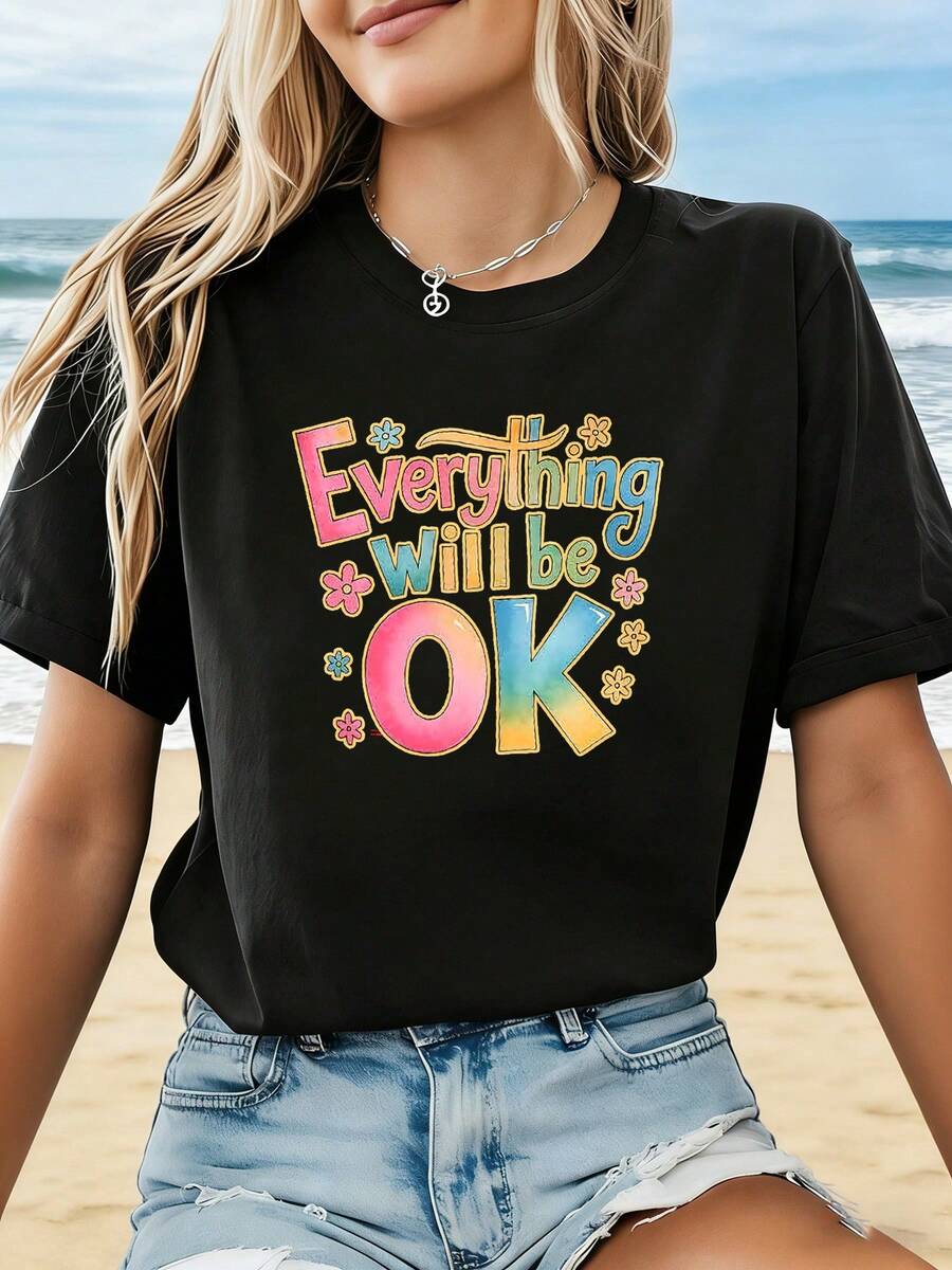 A Casual Essential In Soft Macaron Colors With A "Everything Will Be Okay" Print, This Plus-Size Women's Spring/Summer T-Shirt Is Perfect For Boosting Your Confidence When Feeling Down, Receiving Comfort From Friends, Everyday Casual Wear, And Recovery-Themed Events. The Short Sleeves Make It Ideal For A Relaxed, Urban Look. Made From Soft Cotton For Everyday Wear. - 黑色 - 查看 1