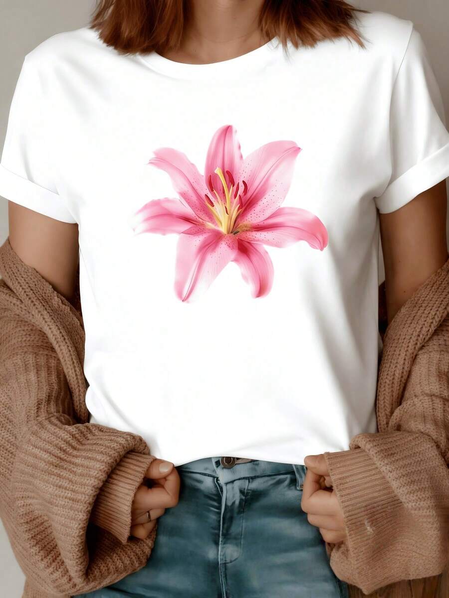 Pink Flower Symbolizing Purity, Rebirth, And Feminine Energy, Inspiring Serenity And Joy With Soft Petals And Delicate Hues That Evoke The Dawn. A Modern And Comfortable Casual Women's T-Shirt. - 白色 - 查看 1