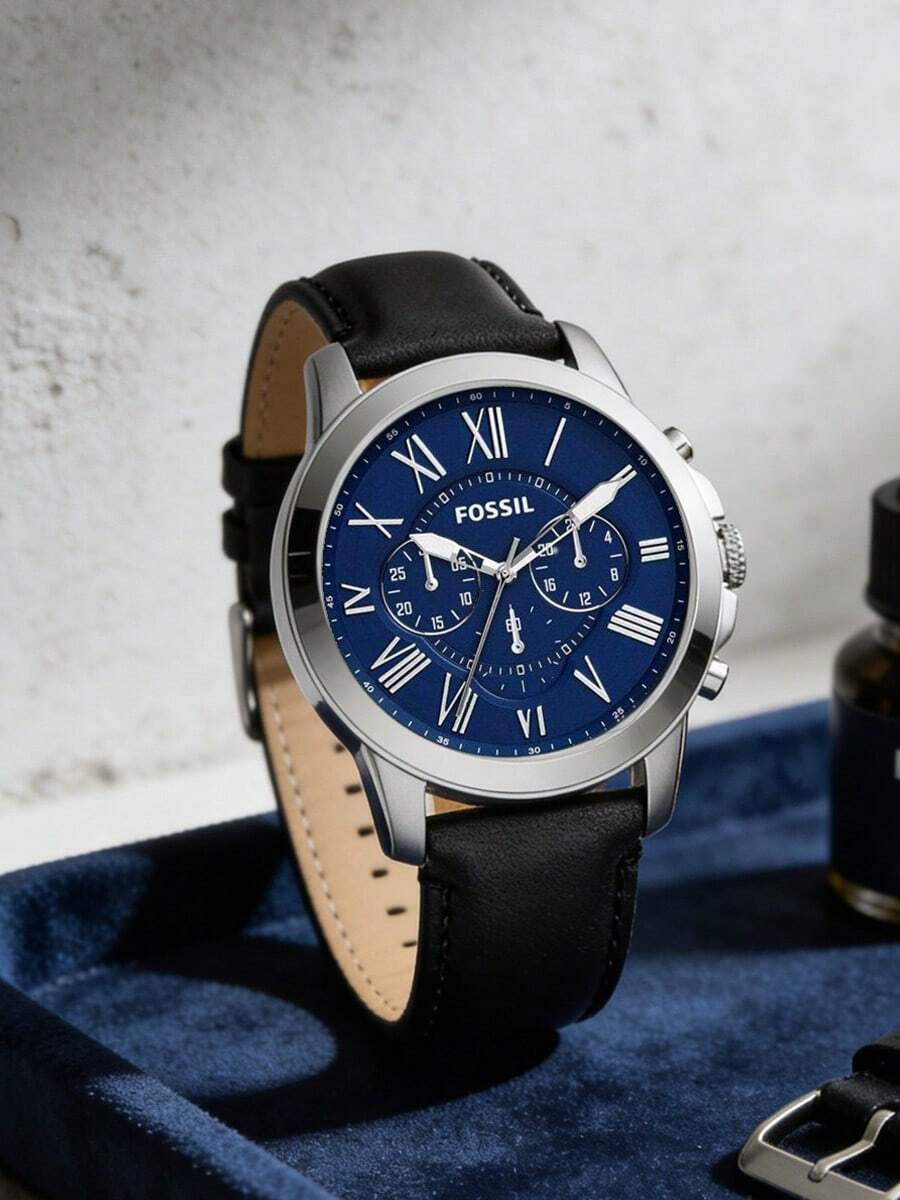 Relógio Cronógrafo Masculino Fossil Grant - Com um luxuoso mostrador azul e marcadores de horas em algarismos romanos, este relógio de alta qualidade é perfeito para ocasiões formais, casuais e de negócios. É um presente ideal para homens, pais, namorados, aniversários e casamentos, além de ser um acessório elegante para o escritório e eventos noturnos. - Azul marinho - Ver 1