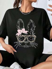 Adorable Bunny Face Print T-Shirt With Leopard Glasses And Pink Bow,  Casual Top For Women, Spring-Summer Streetwear, Oversized T-Shirt. - 黑色 - 查看 1