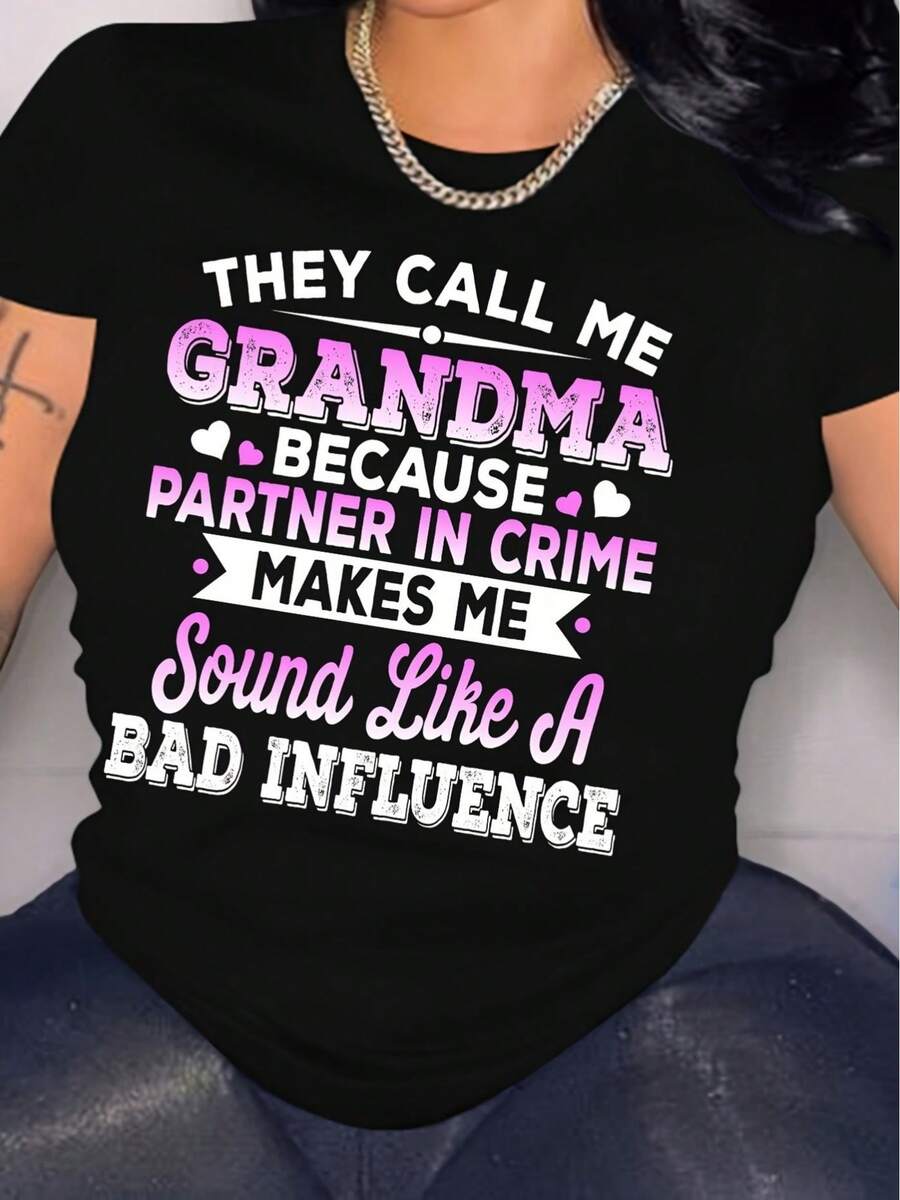 Camiseta Estampada para Mujer ABUELA - Camiseta Casual de Manga Corta y Cuello Redondo en Negro, Con Colorido Texto de Crimen, Corte Relajado para Todas las Estaciones, Perfecta para Uso Diario y Vacaciones, Lavable aáquina. - Negro - Ver 1