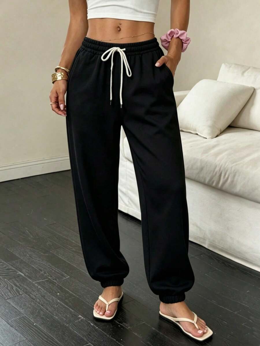 Stylish And Cute Lightweight Casual Pants With Multiple Pockets And Buttons, In A Y2K Style. Suitable For Back To School, Graduation, Clubs, Birthday Parties, Halloween, New Year's, Thanksgiving, Concerts, Gyms, Beaches, Vacations, Business, Everyday Wear At The Airport, Street Style, Teacher's Day, Spring, Summer, Fall, And Winter. - 黑色 - 查看 1