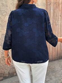 Blusa casual de mujer talla grande de unicolor, cuello en V, manga 3/4, decoración con botones, de tela de chifón jacquard - Azul marino - Ver 2