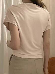 Camiseta de manga corta ajustada con cuello asimétrico y fruncido, de unicolor, para salir, para mujer de verano - Blanco 2 - Ver 5