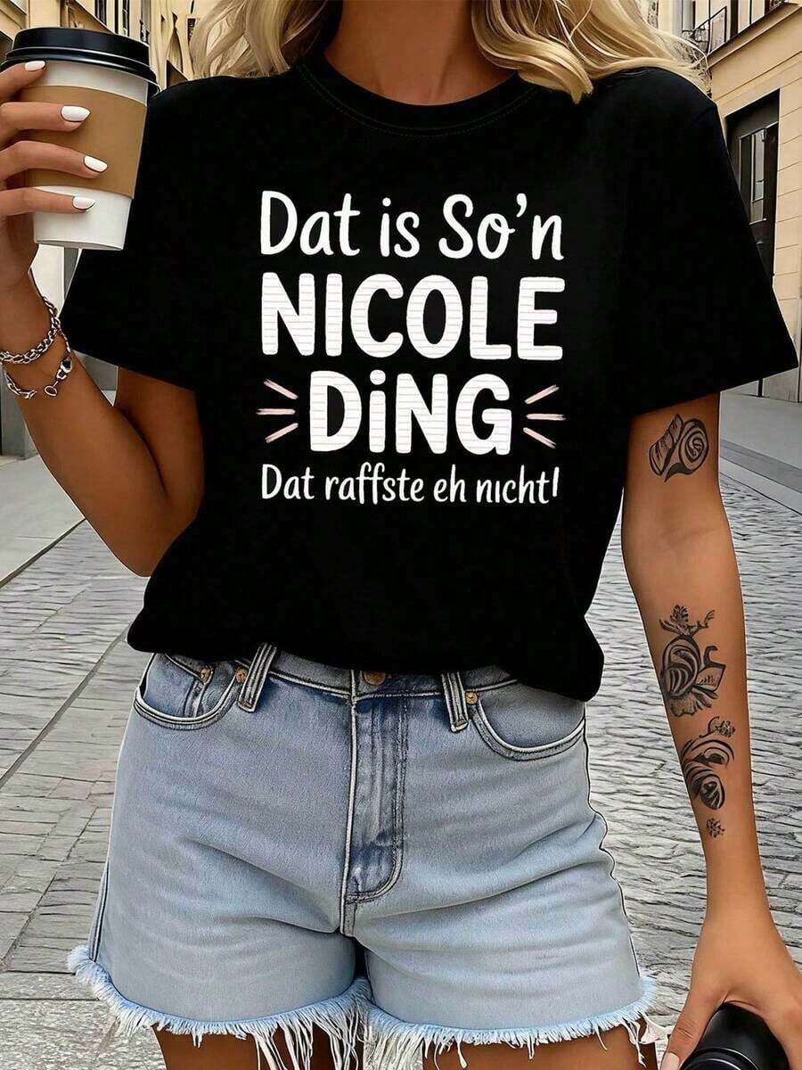 Soft, Breathable, And Lightweight For All-Day Comfort. Nicole's Women's Short-Sleeved, Crew-Neck T-Shirt With A German Humor Print Is Perfect For Spring And Summer, Everyday Wear, Leisure, And As A Holiday Gift. The Classic Crew Neck And Relaxed Fit Flatter All Body Types And Are Easy To Pair With Jeans, Shorts, And Leggings. - 黑色 - 查看 1