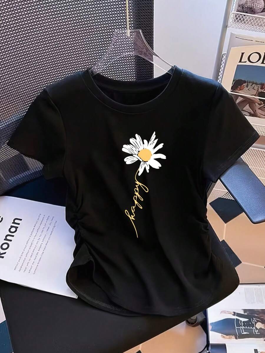 Newly Updated Women's T-Shirt With A High-Waisted Design That Accentuates The Waist For A Slimmer Figure. It's Stretchy, Perfect For Casual Wear, And Features A Modern, Fashionable Style. A Comfortable Printed T-Shirt. - 黑色 - 查看 1