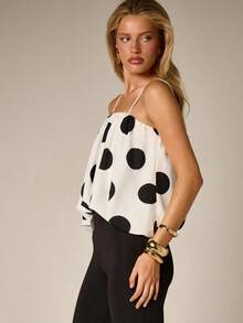 Top de camisola fruncido estilo bohemio con bajo abombado y tirantes ajustables para un estilo casual de verano - Blanco y Negro - Ver 6