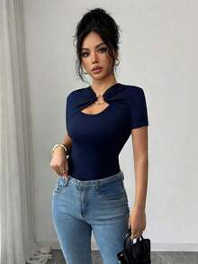 Camiseta de manga corta de color negro sólido y elegante de estilo casual con anillo de metal ajustado, adecuada para fiestas, citas, ir al trabajo, Navidad, temporada de graduación, regreso a la escuela, ceremonia de graduación, Día del Maestro, - Azul marino - Ver 4