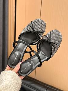 Xin Jing Shoes 女士优雅休闲性感蝴蝶结高跟鞋，时尚百搭圆头水钻网带通勤中跟凉鞋 - 黑色 - 查看 9
